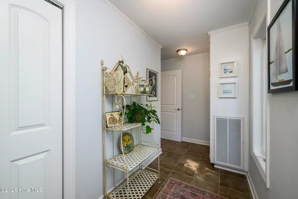 $699,000 | 302 Plantation Drive, New Bern, NC 28562