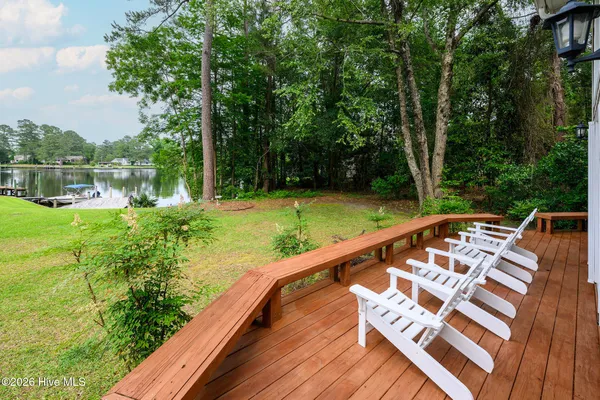 $699,000 | 302 Plantation Drive, New Bern, NC 28562