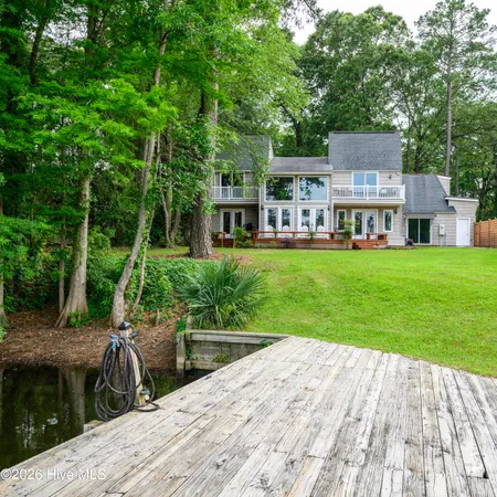 $699,000 | 302 Plantation Drive, New Bern, NC 28562
