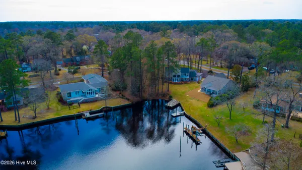 $699,000 | 302 Plantation Drive, New Bern, NC 28562