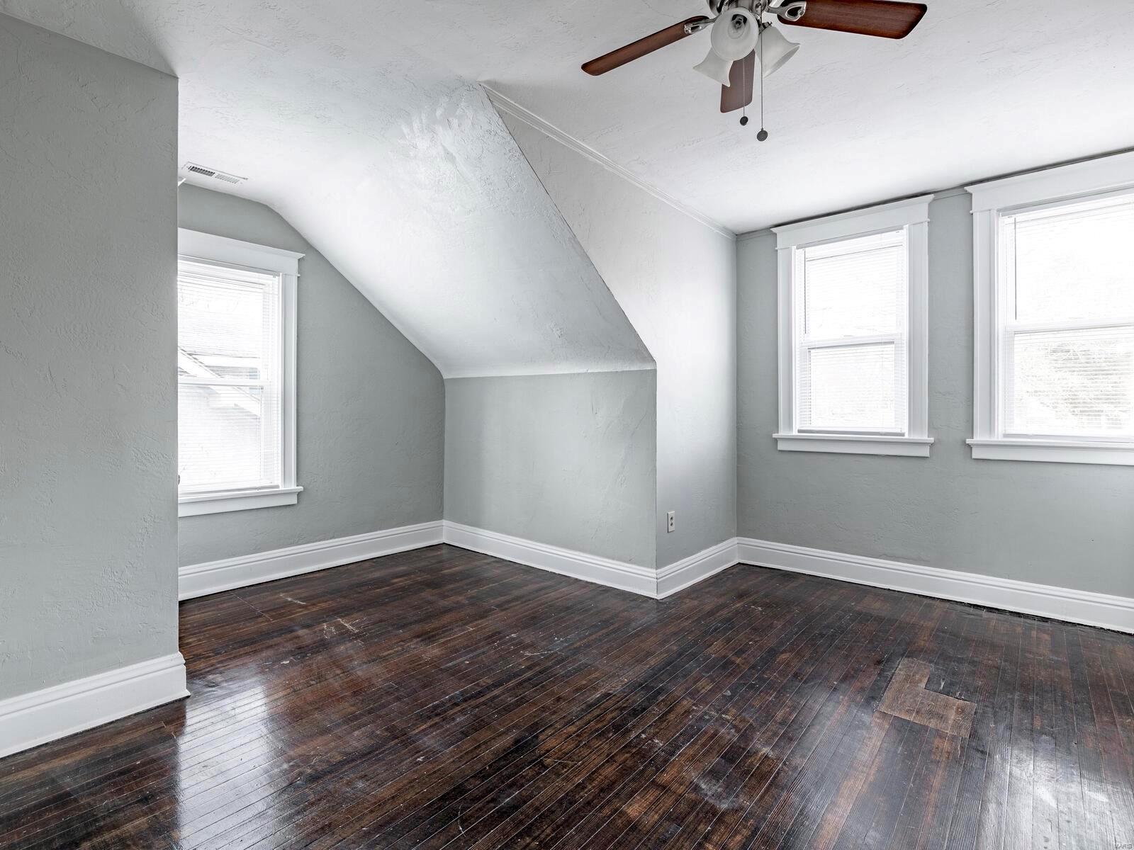 716 Carson Road St. Louis, MO 63135 - Photo 13 of 23 Gallery Image 13