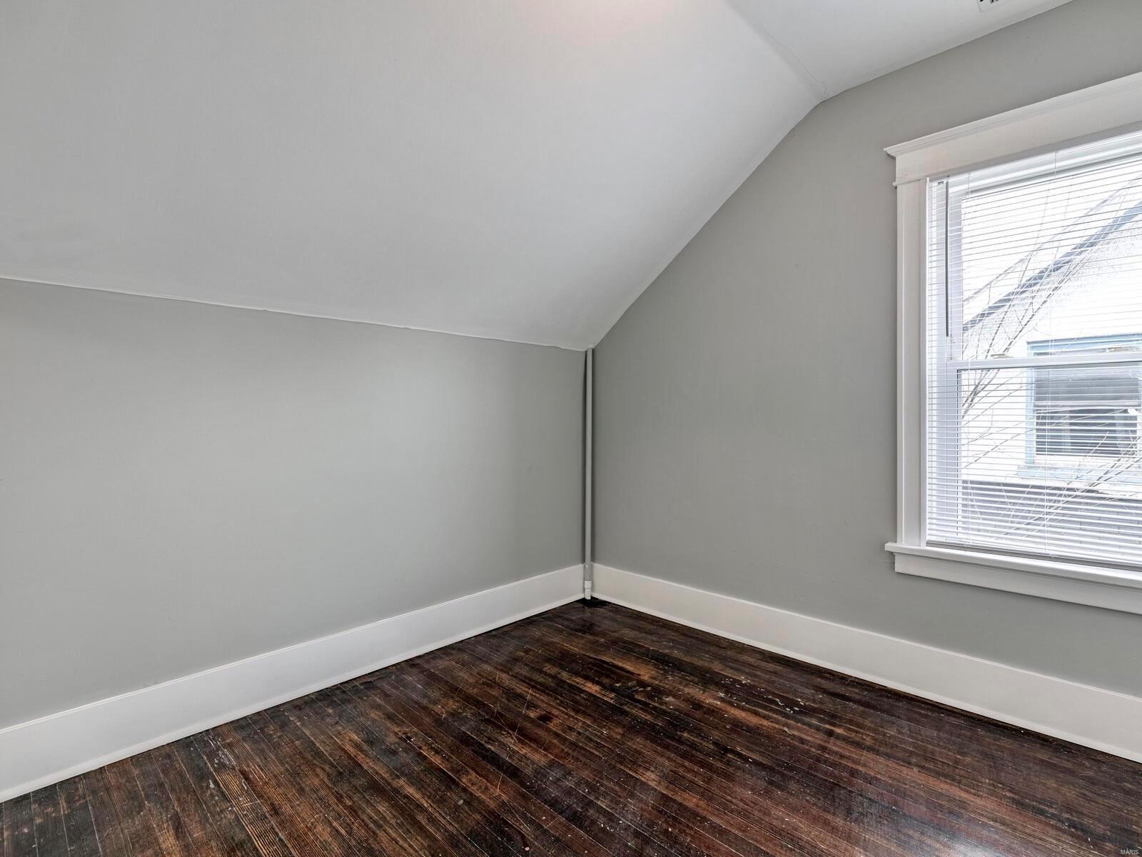 716 Carson Road St. Louis, MO 63135 - Photo 18 of 23 Gallery Image 18