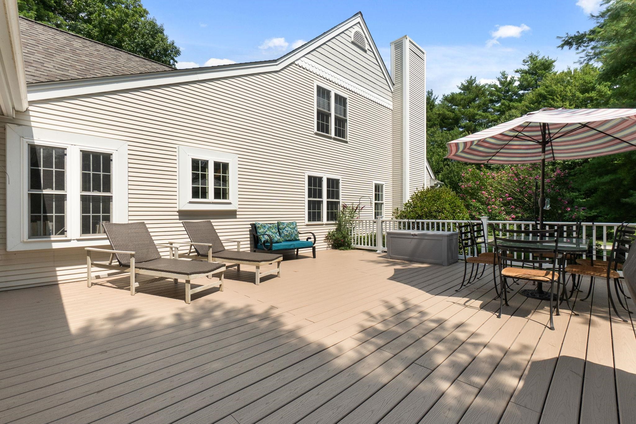 68 Hampton Meadows, Unit 68 Hampton, NH 03842 - Photo 19 of 34