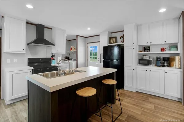 $224,999 | 49 Mo Po Lane, Florien, LA 71429