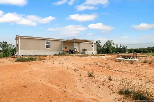 $224,999 | 49 Mo Po Lane, Florien, LA 71429