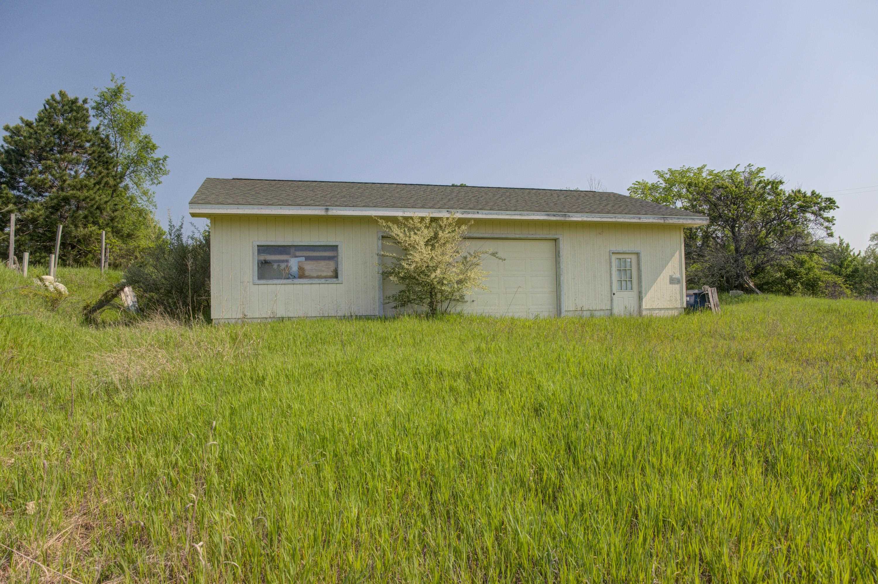10882 Craig Road Traverse City, MI 49686 - Photo 2 of 49 Gallery Image 2