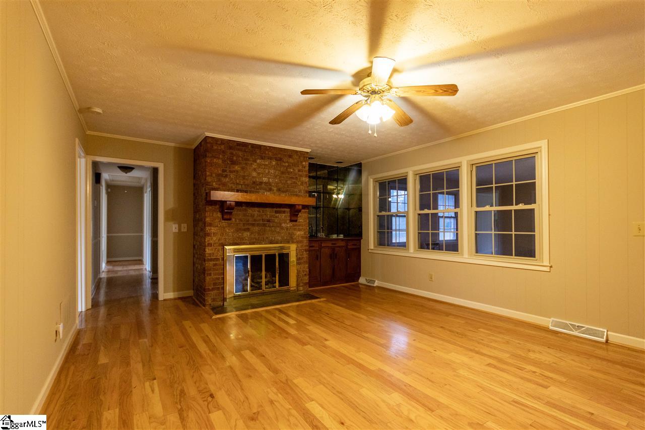 503 New Perry Road Greenville, SC 29617 - Photo 8 of 18 Gallery Image 8