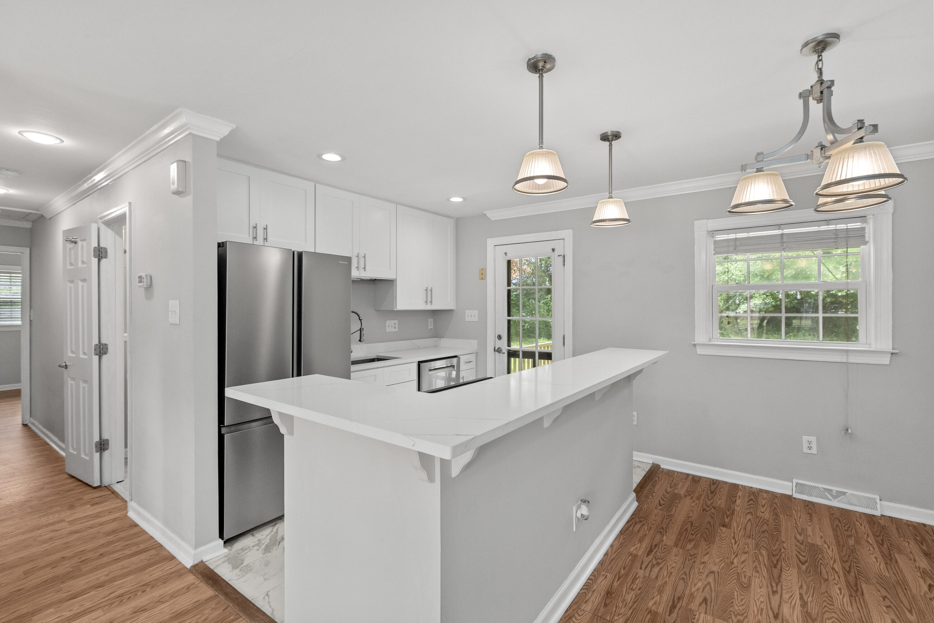 1502 Westway Drive Charleston, SC 29412 - Photo 15 of 35 1502WestwayDr-CasaVerdeMediaLLC14