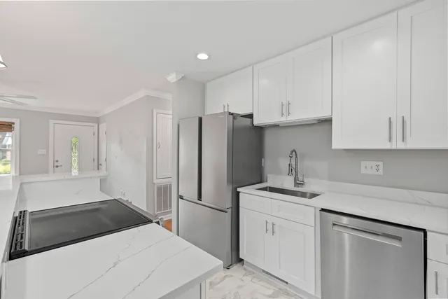 $2,800 | 1502 Westway Drive, Charleston, SC 29412