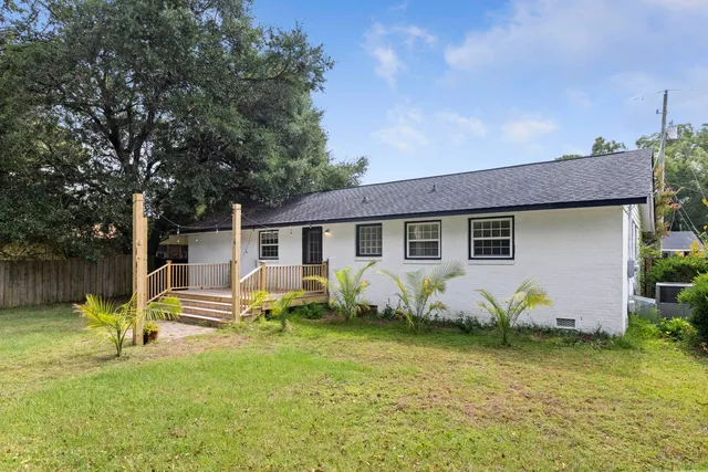 $2,800 | 1502 Westway Drive, Charleston, SC 29412