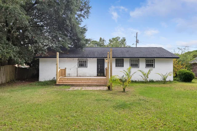 $2,800 | 1502 Westway Drive, Charleston, SC 29412