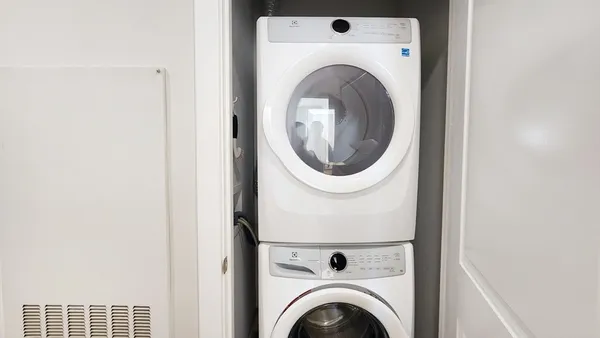 $4,350 | 30 Polk Street, Unit 408, Boston, MA 02129