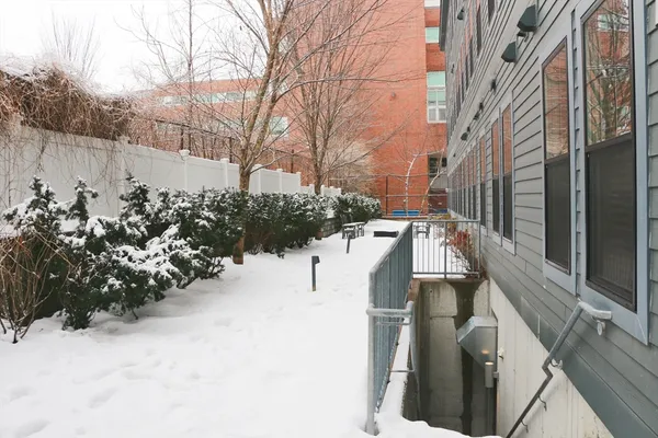 $4,350 | 30 Polk Street, Unit 408, Boston, MA 02129