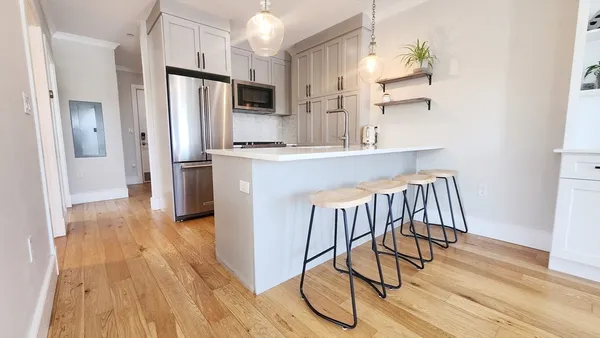 $4,350 | 30 Polk Street, Unit 408, Boston, MA 02129