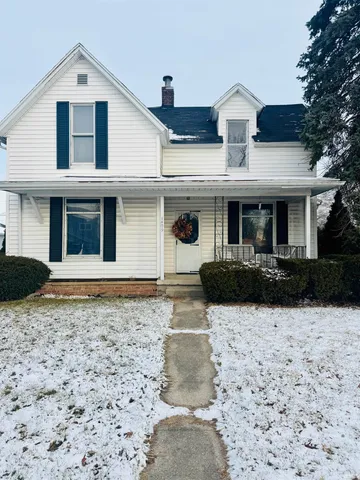 $174,900 | 1409 East Center Street, Warsaw, IN 46580