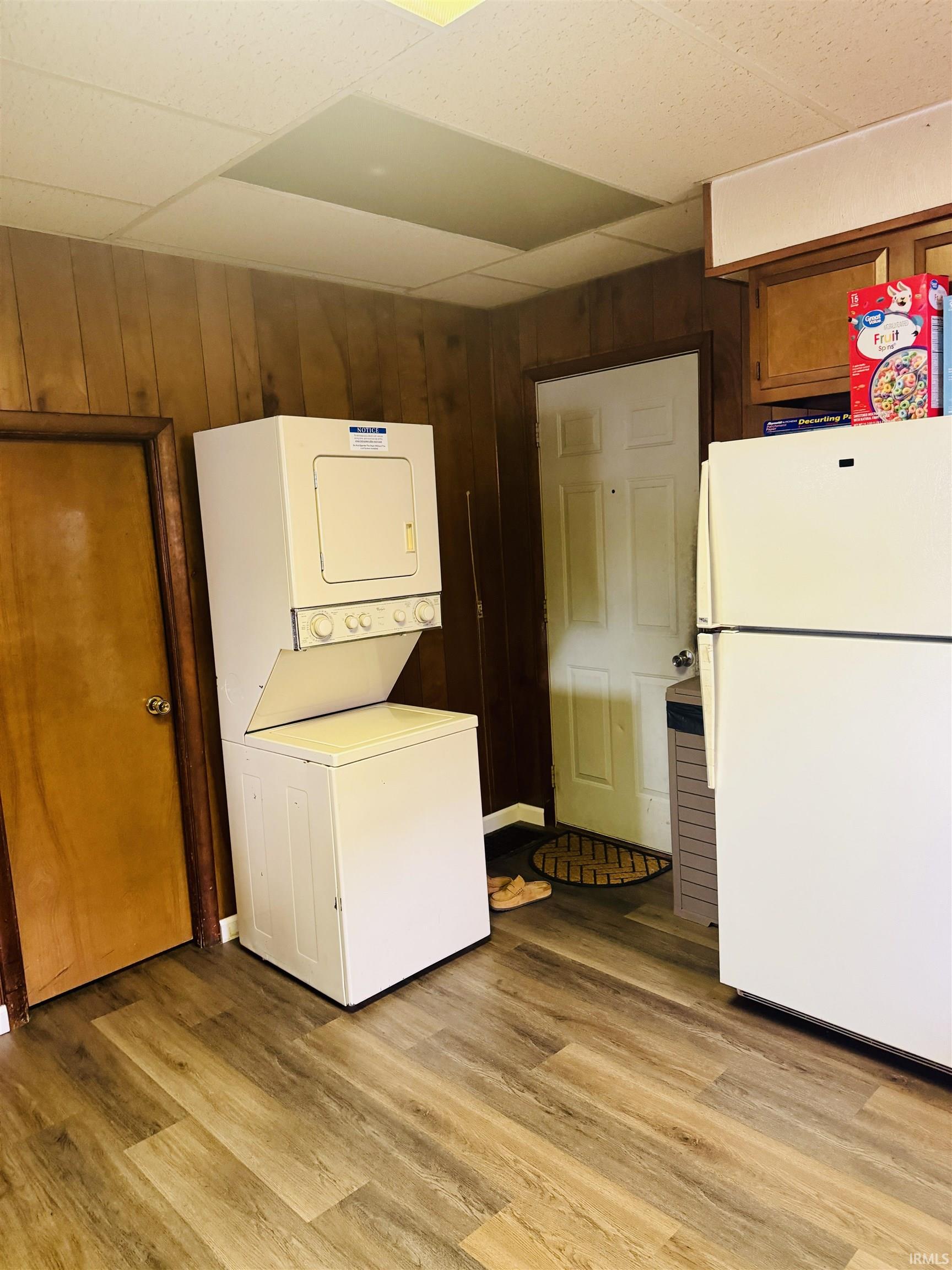 1409 East Center Street Warsaw, IN 46580 - Photo 17 of 22