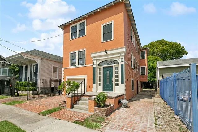$689,000 | 4117-19 South Saratoga Street, New Orleans, LA 70115