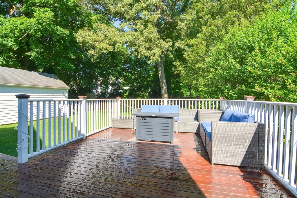109 Colburn Street Dedham, MA 02026 - Photo 28 of 35 Gallery Image 28
