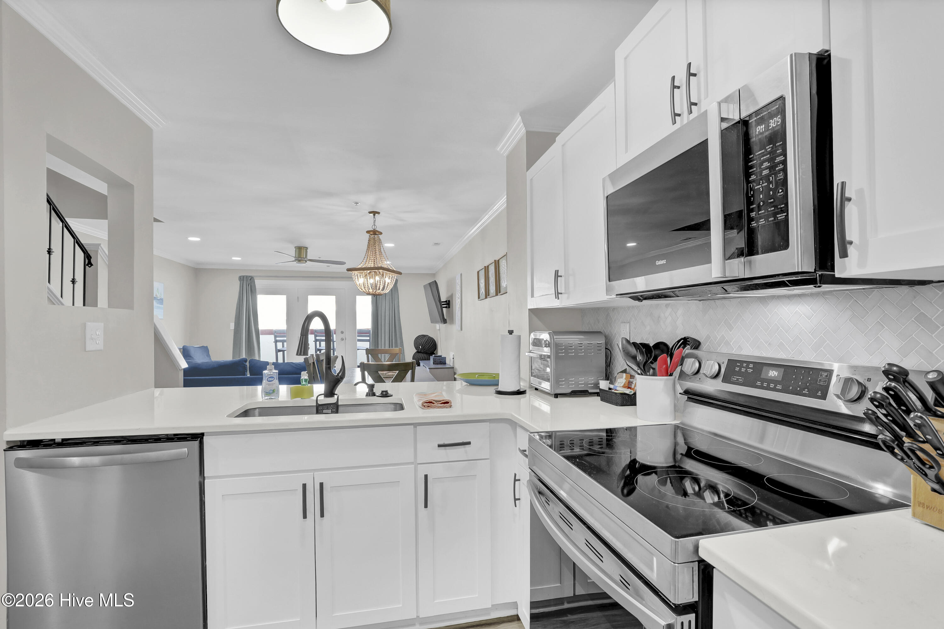 790 New River Inlet Road, Unit 319B North Topsail Beach, NC 28460 - Photo 5 of 33 6G8A2423