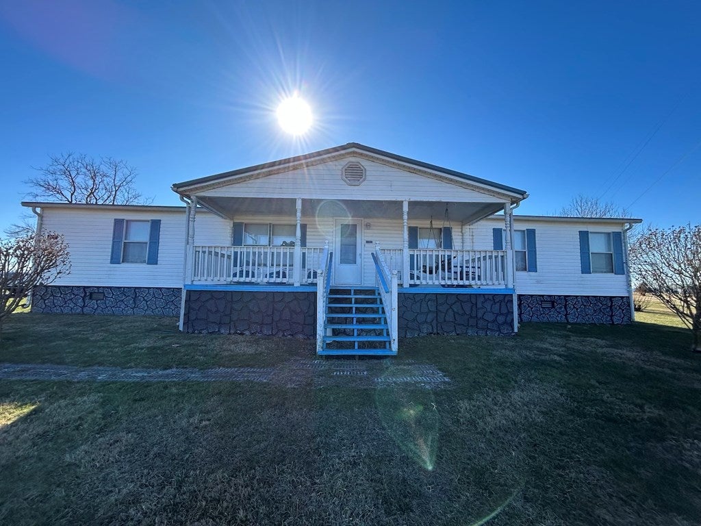 209 Ridge Avenue Rural Retreat, VA 24368 - Photo 22 of 31 Gallery Image 22
