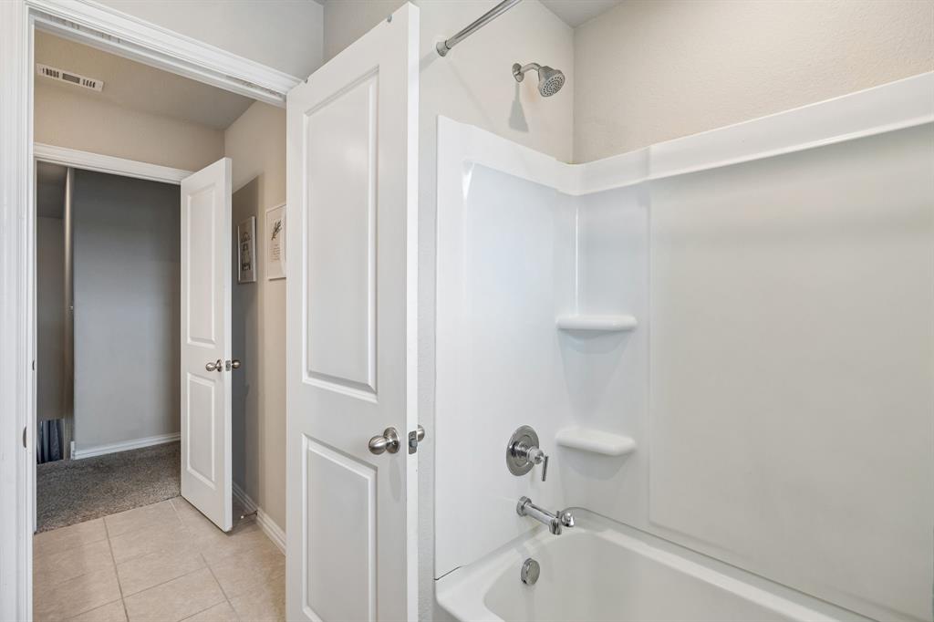 10625 High Ridge Lane Fort Worth, TX 76108 - Photo 23 of 32