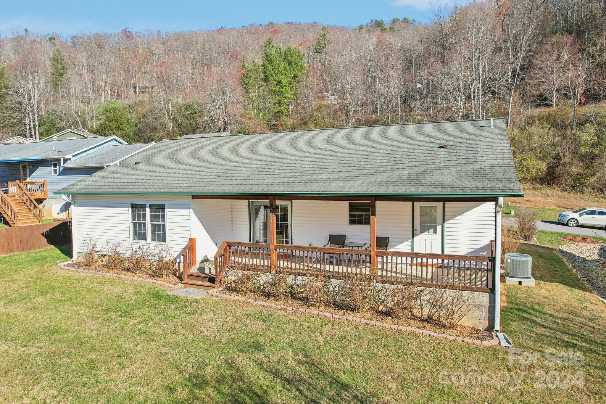 81 Pasco Loop Waynesville, NC 28785 - Photo 31 of 34