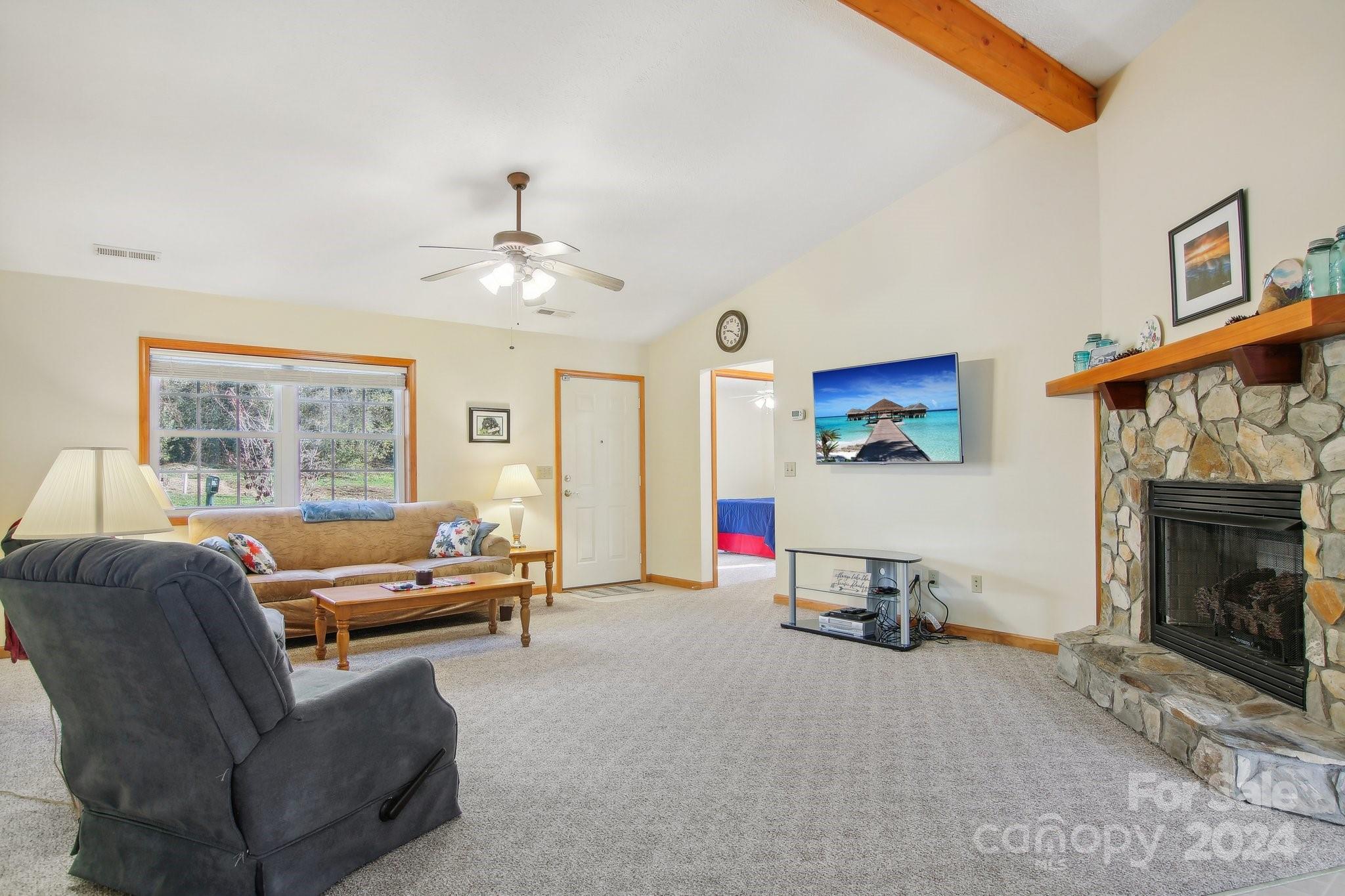 81 Pasco Loop Waynesville, NC 28785 - Photo 6 of 34