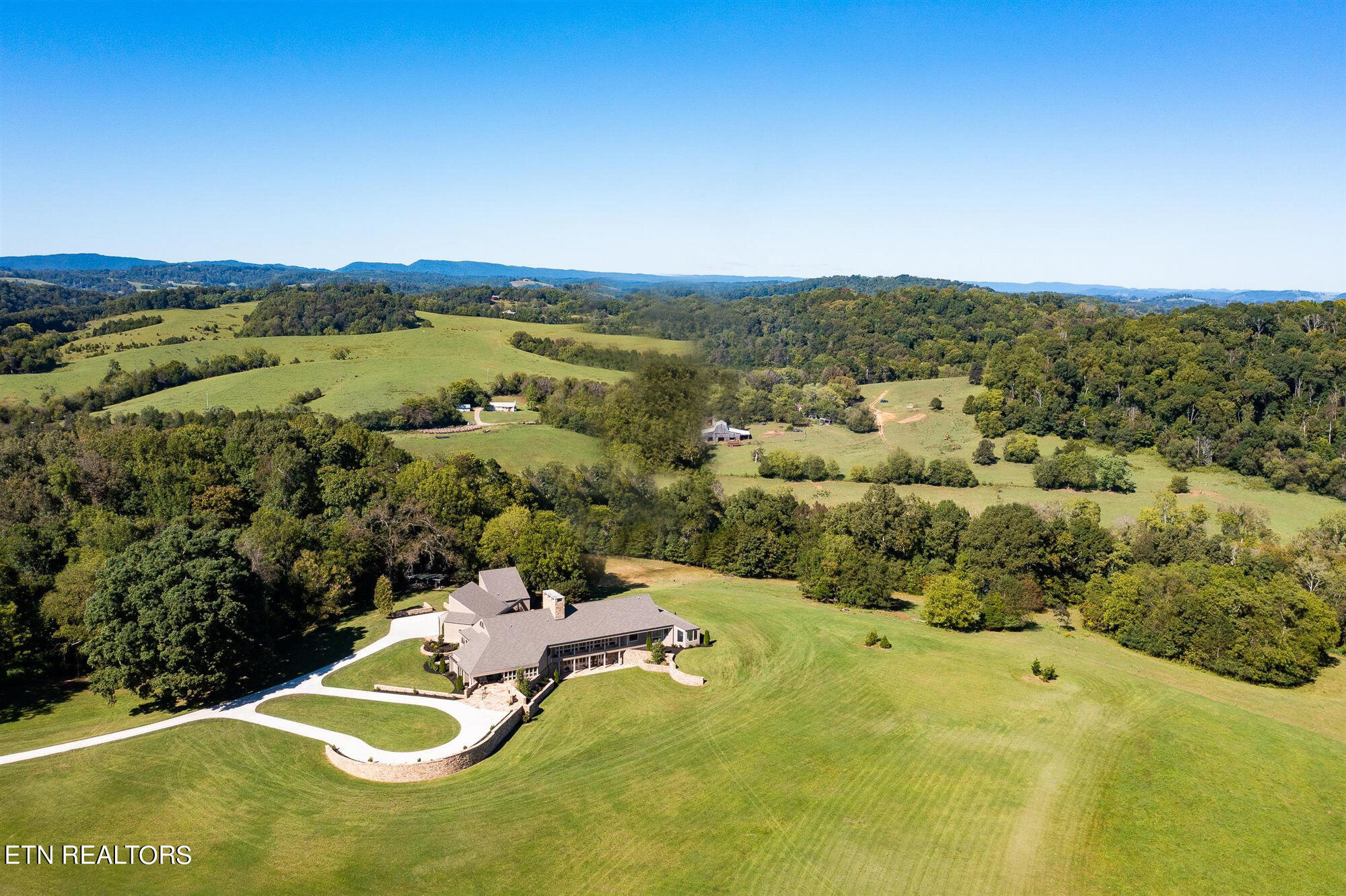 651 Cliff Top Road Blaine, TN 37709 - Photo 58 of 60 20-651-Cliff-Top-Rd-Blaine-TN-20-Edit