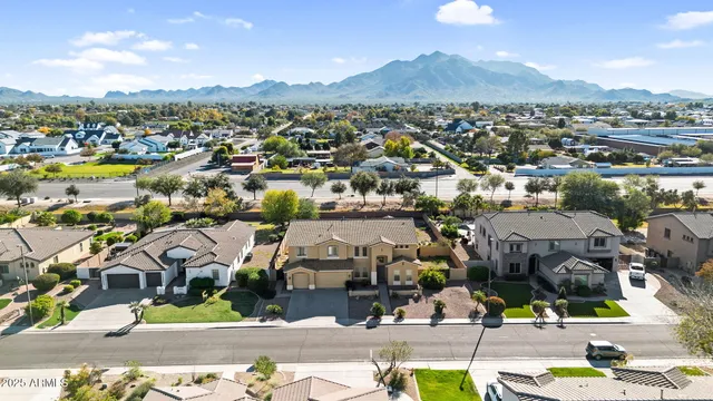 $875,000 | 4167 East Ravenswood Drive, Gilbert, AZ 85298