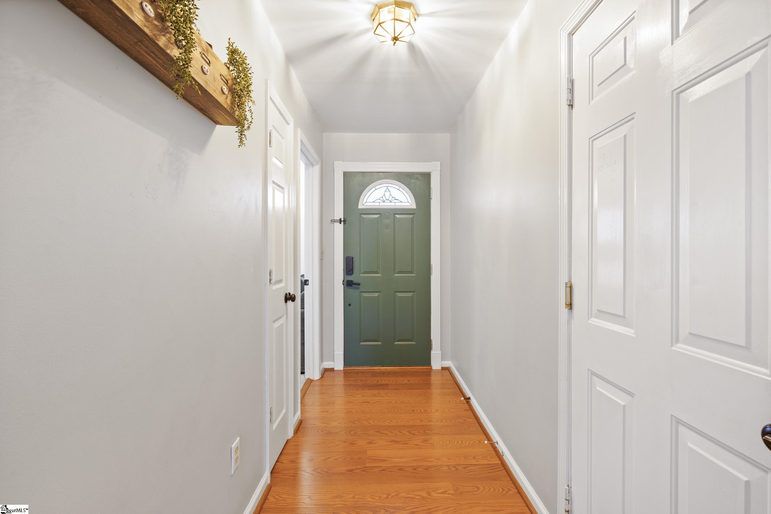 331 South Sandy Brook Way Simpsonville, SC 29680 - Photo 5 of 25