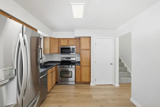 $349,000 | 920 Gerald Avenue, South Elgin, IL 60177