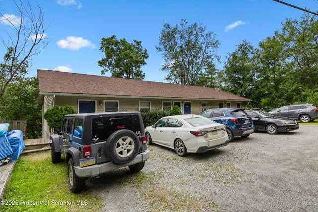 $599,000 | 1335 Lake Road, Factoryville, PA 18419