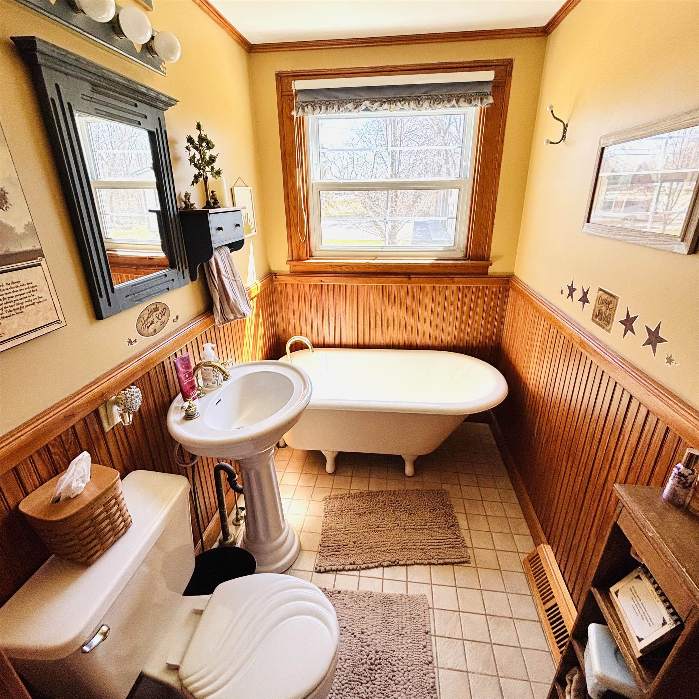 1408 South Huron Road Kawkawlin, MI 48631 - Photo 17 of 51