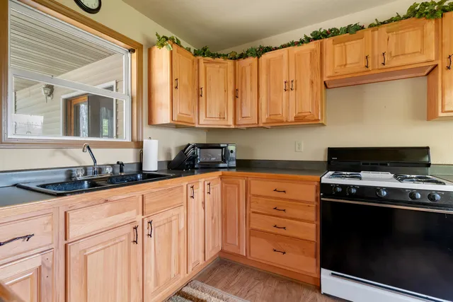 $344,900 | W14398 Camp 5 Road, Athelstane, WI 54104