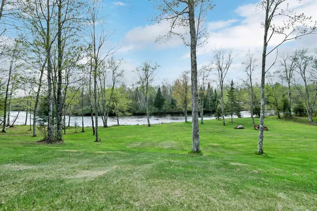 $344,900 | W14398 Camp 5 Road, Athelstane, WI 54104