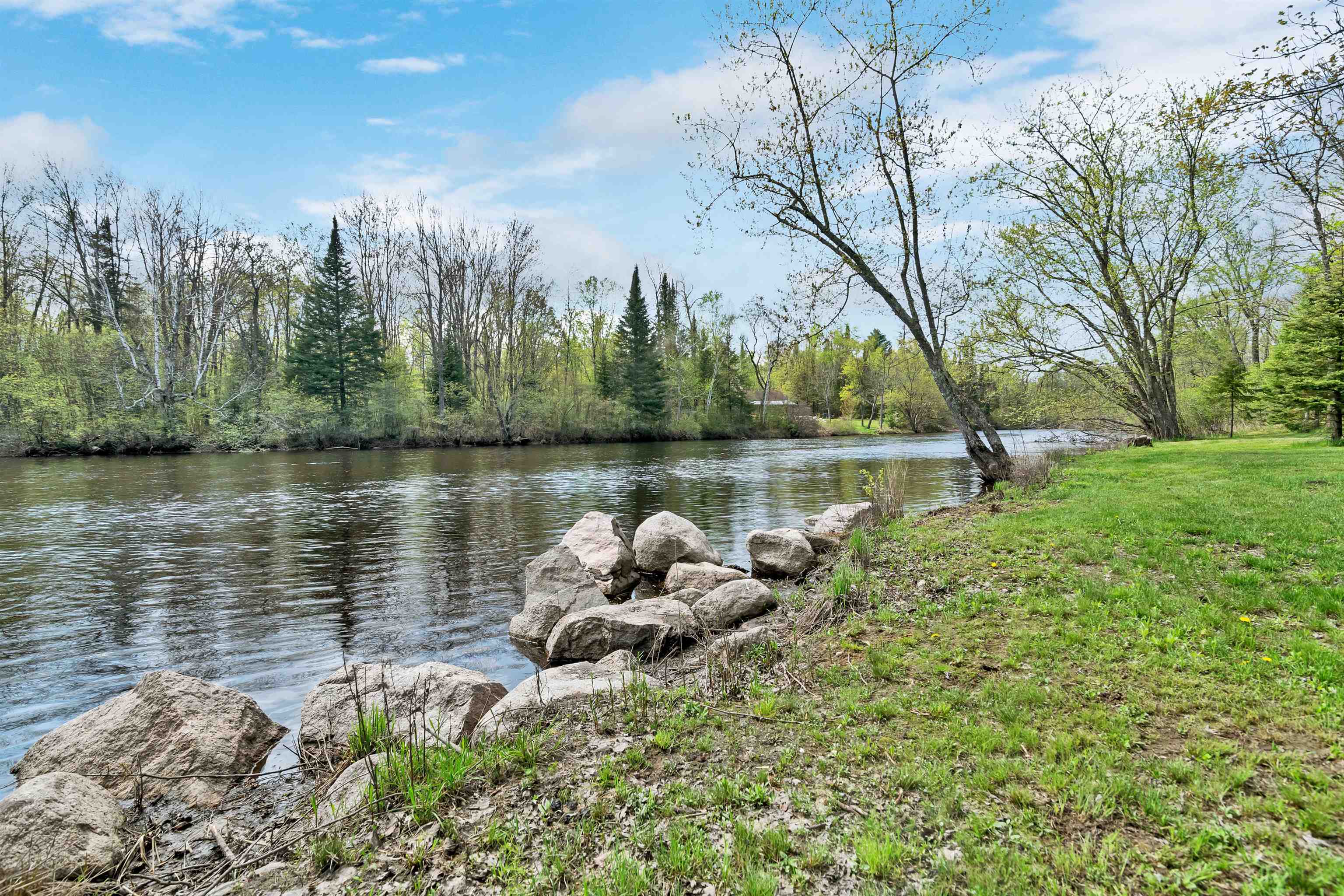 W14398 Camp 5 Road Athelstane, WI 54104 - Photo 37 of 63