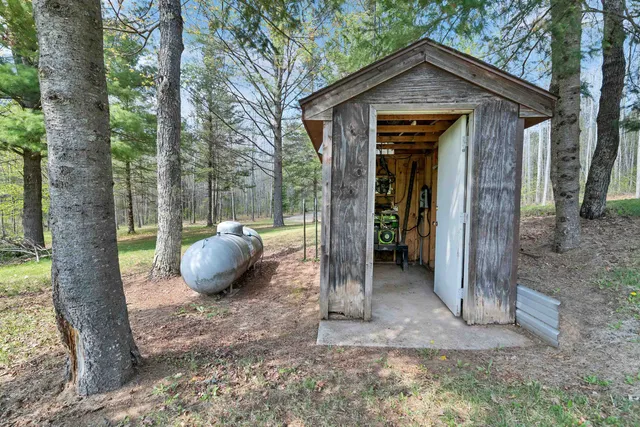 $344,900 | W14398 Camp 5 Road, Athelstane, WI 54104