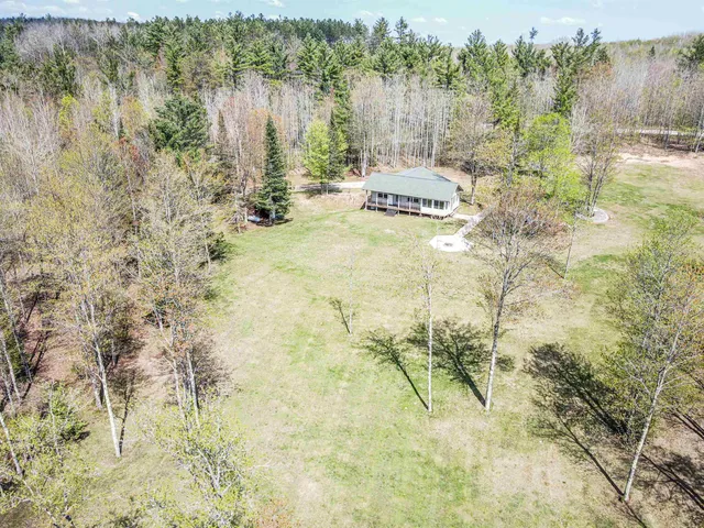 $344,900 | W14398 Camp 5 Road, Athelstane, WI 54104