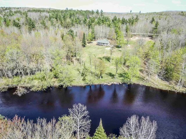 $344,900 | W14398 Camp 5 Road, Athelstane, WI 54104