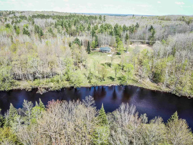 $344,900 | W14398 Camp 5 Road, Athelstane, WI 54104