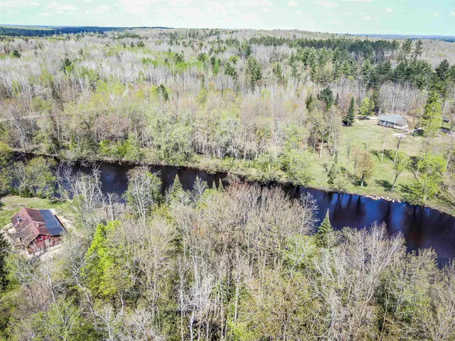 $344,900 | W14398 Camp 5 Road, Athelstane, WI 54104