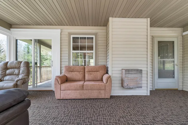 $344,900 | W14398 Camp 5 Road, Athelstane, WI 54104