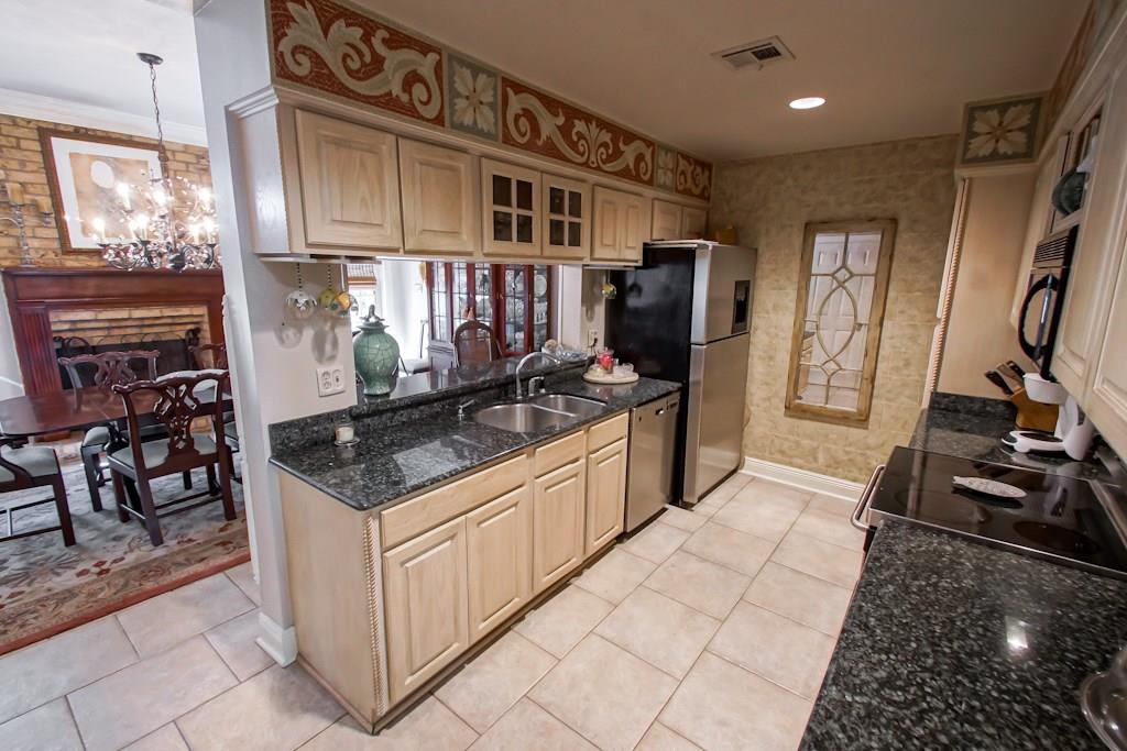 812 Rue Decatur Metairie, LA 70005 - Photo 9 of 22 Gallery Image 9