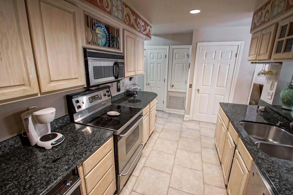 812 Rue Decatur Metairie, LA 70005 - Photo 10 of 22 Gallery Image 10