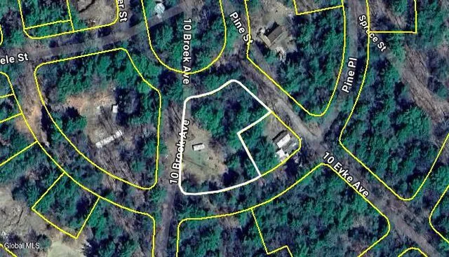 $52,000 | 30 Pine Avenue, Day, NY 12835