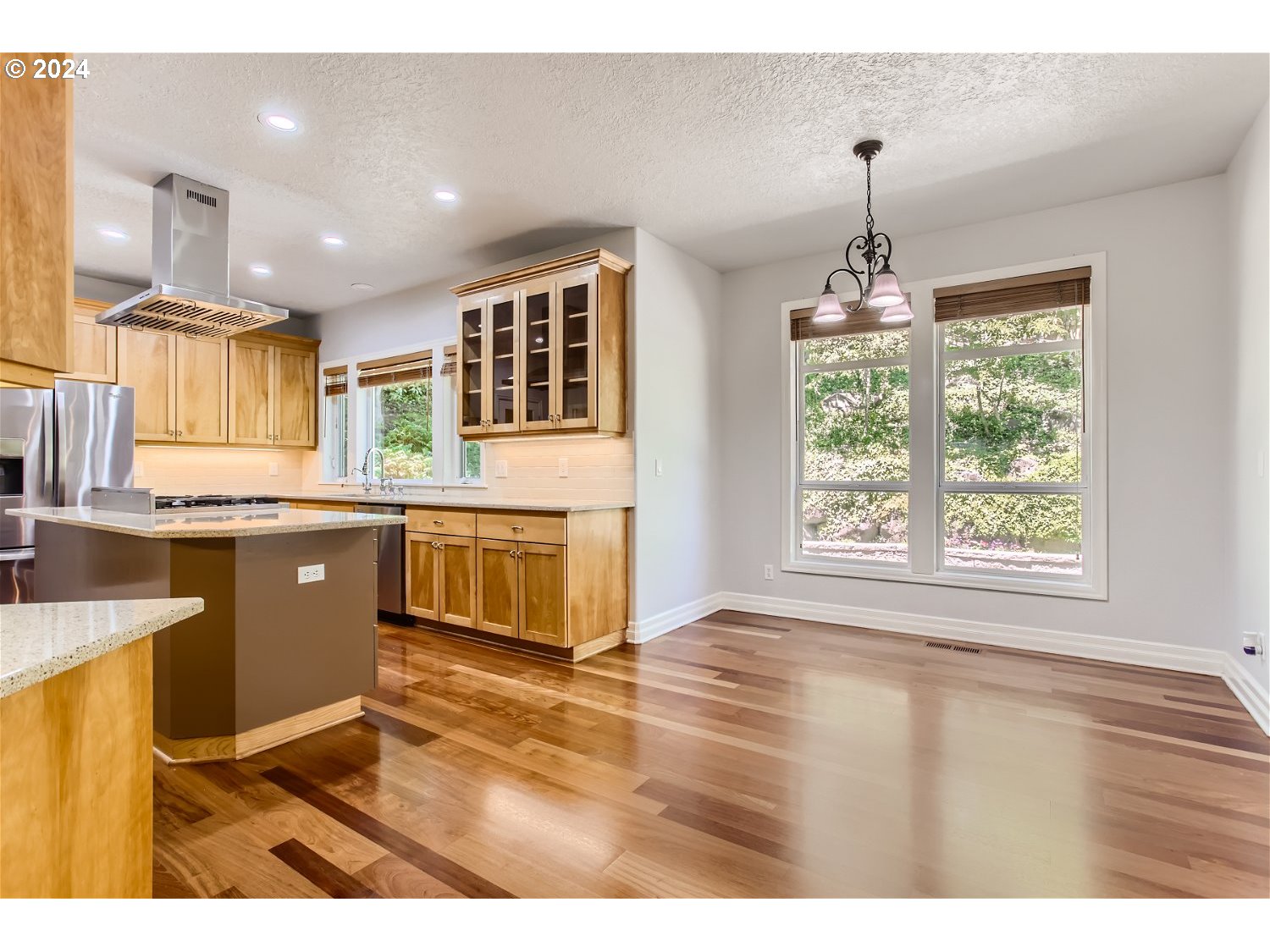 10509 Northwest Rainmont Road Portland, OR 97229 - Photo 15 of 37 Gallery Image 15