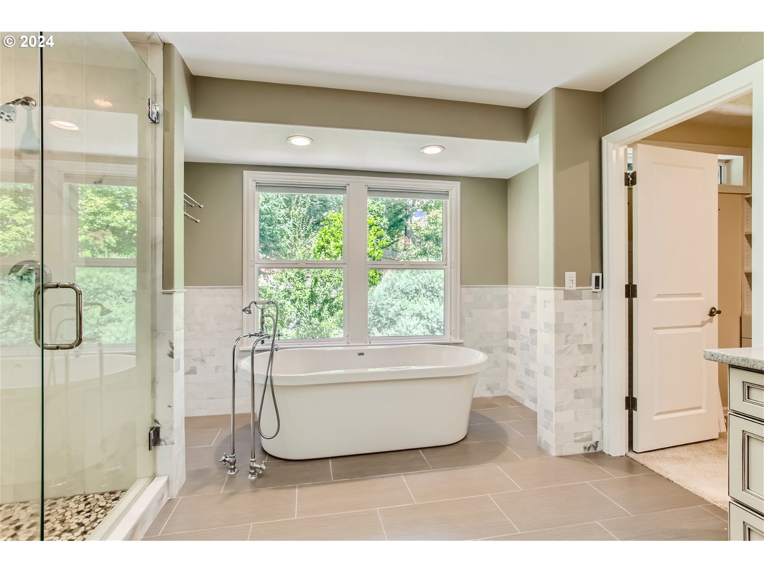 10509 Northwest Rainmont Road Portland, OR 97229 - Photo 22 of 37 Gallery Image 22
