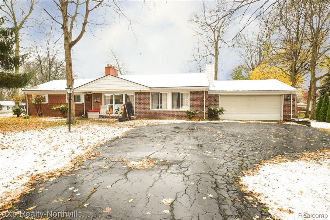 28471 Thorny Brae Road Farmington, MI 48331 - Photo 27 of 27 DSC_7625-Edit.jpg