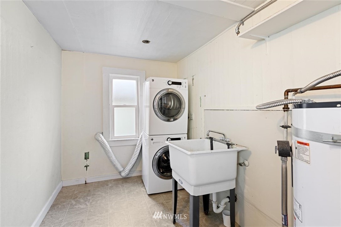 1909 24th Street Everett, WA 98201 - Photo 23 of 40