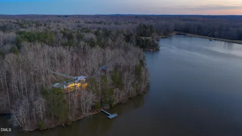 $1,500,000 | 928 Shorefront Lane, Hillsborough, NC 27278